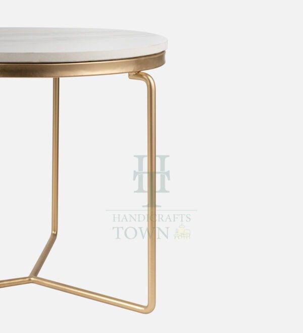 Minimalist Nesting Tables With Marble Top gold