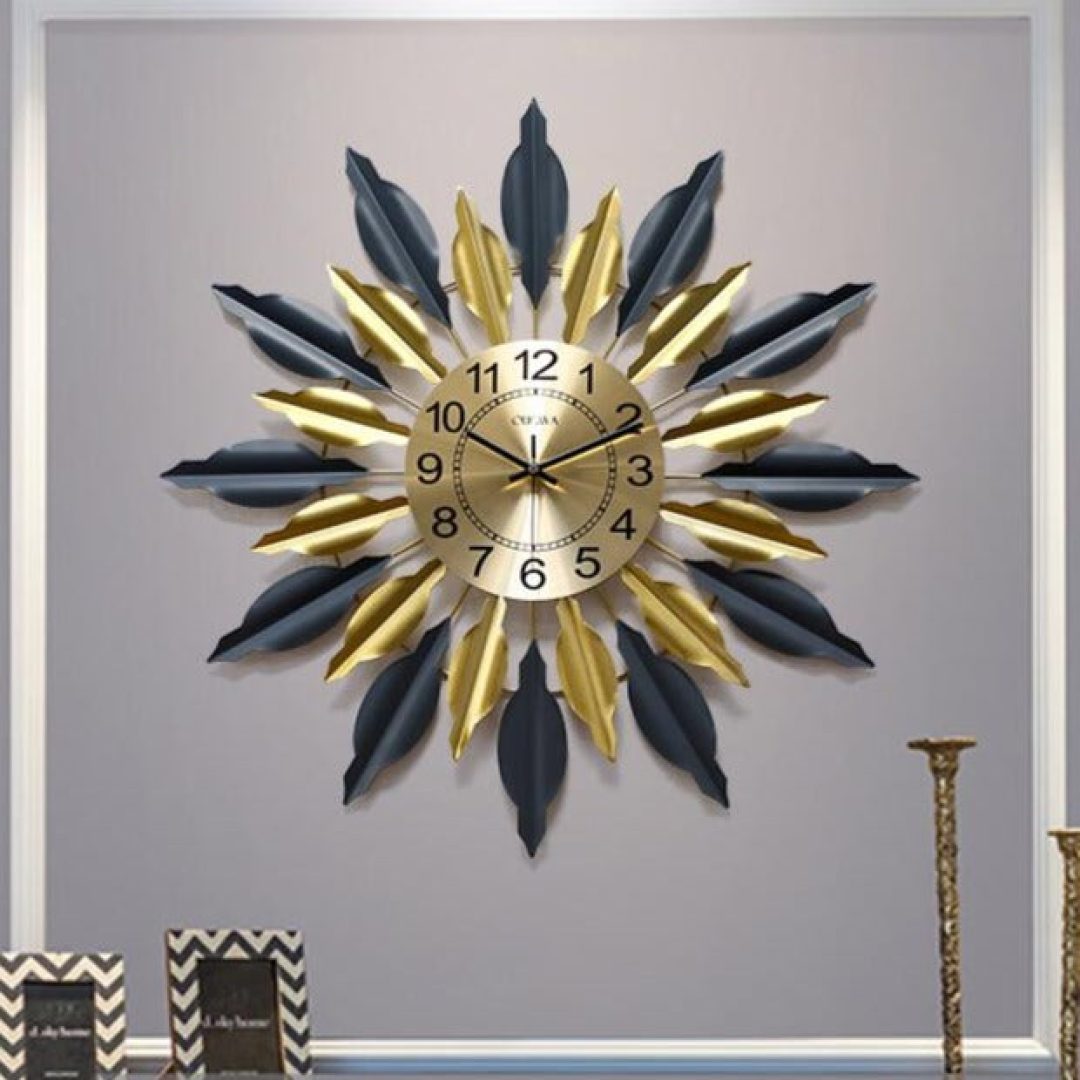 Black And Golden Designer Metal Wall Clock
